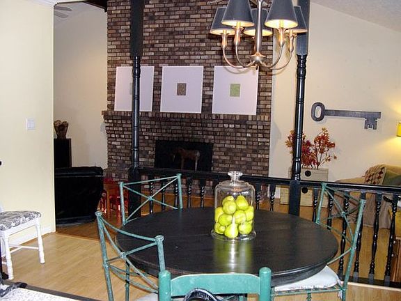 Breakfast area overlooks great room
