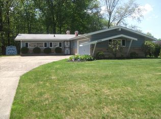 9084 Milford Dr., Northfield Village, OH 44067