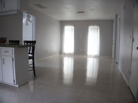 5th image of 5651 Crestmont St APT 2