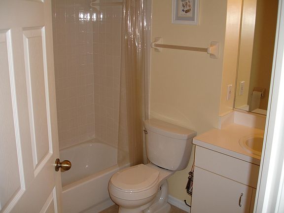 4th image of 203 Silver Lake Dr #602