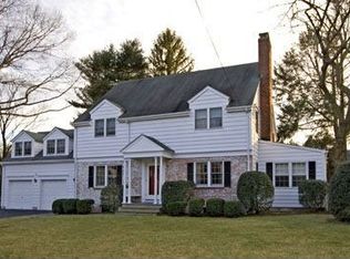 19 Overhill Ave, Rye, NY 10580