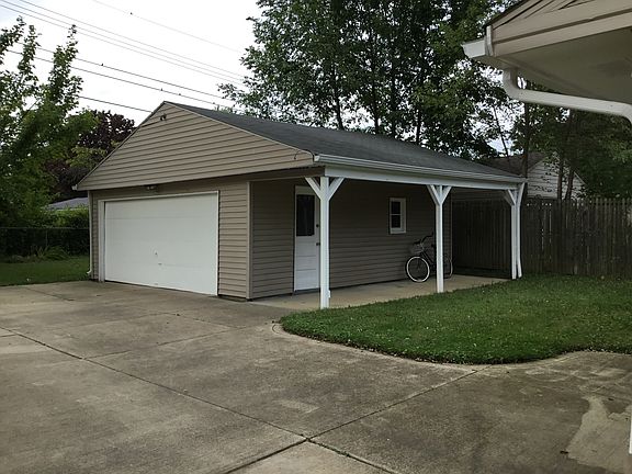 4th image of 354 Erieview Blvd