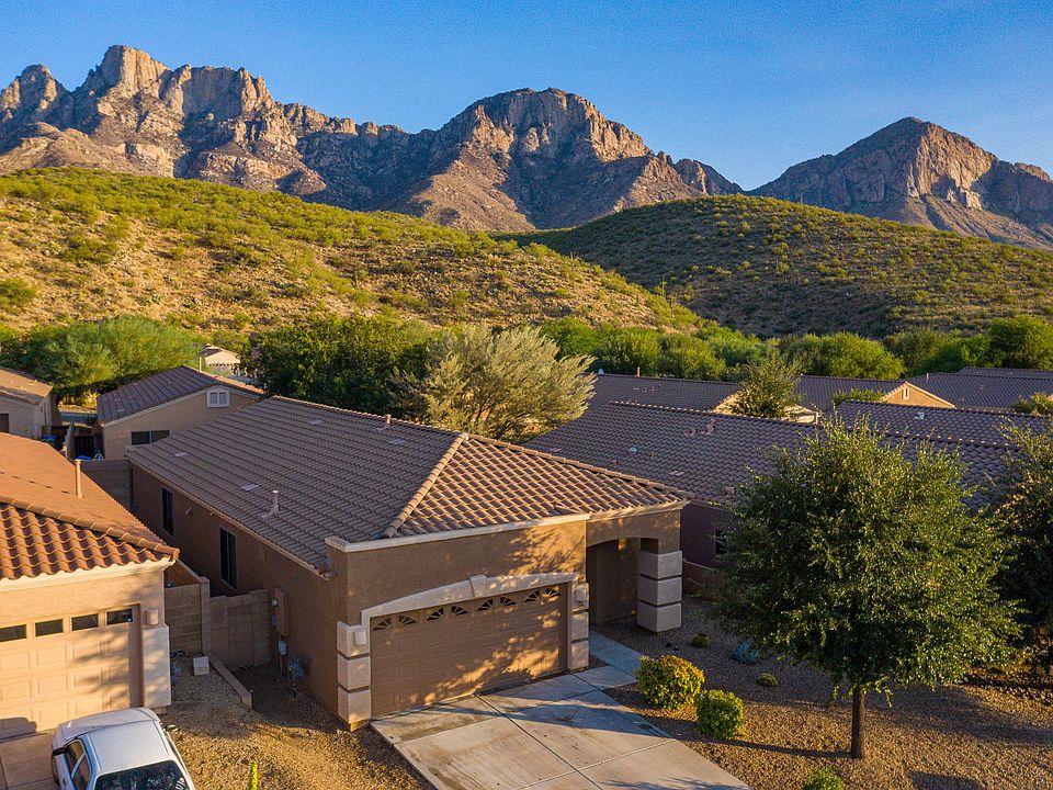 1st image of 2296 E Stone Stable Dr