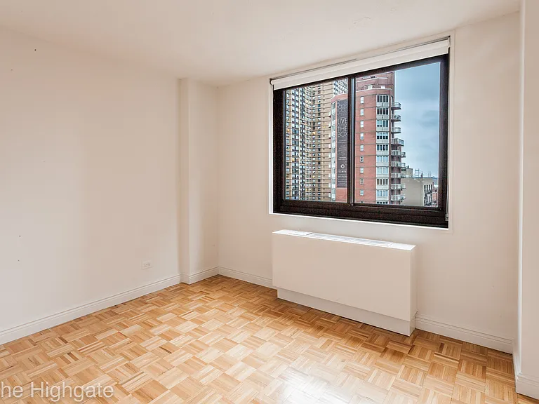 182 E 95th St #11A — Photo 2