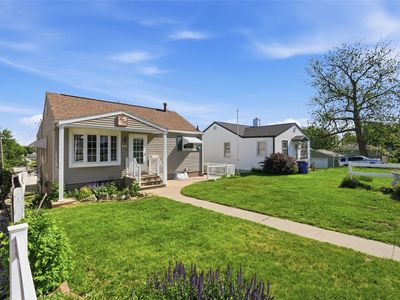 918 22nd Ave SW, Cedar Rapids, IA, 52404