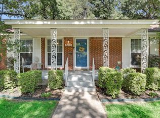 3201 Browning Ct, Fort Worth, TX 76111