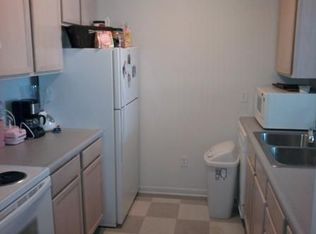 123 E State St APT 107, Athens, OH 45701