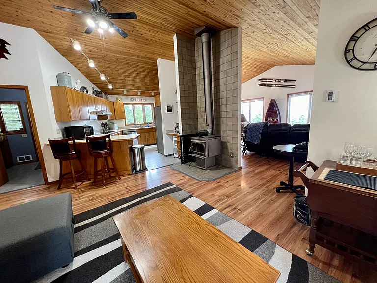 34373 Hilltop Dr — Photo 27