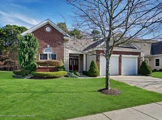 7 Blackmoor Dr, Jackson, NJ 08527