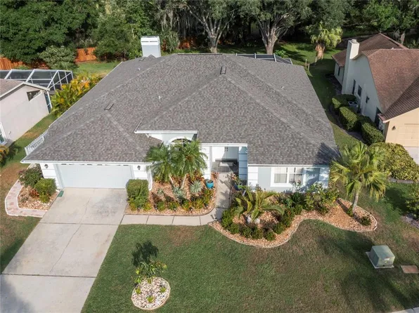 584 Waterford Cir E, Tarpon Springs, FL 34688