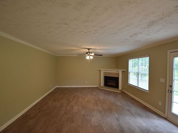 5th image of 4115 Waters End Ln