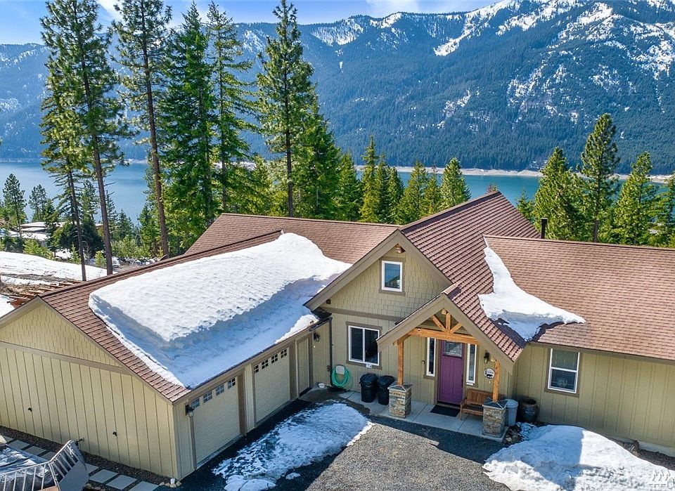 Built in 2007, this home sits above Lake Cle Elum in the highly sought after area called Morgan Creek.  Mountain and water views make this home a spectacular option for your new forever home.