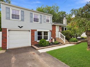 1126 Pinegrove Ave, Lansdale, PA 19446