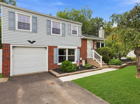 1126 Pinegrove Ave, Lansdale, PA 19446