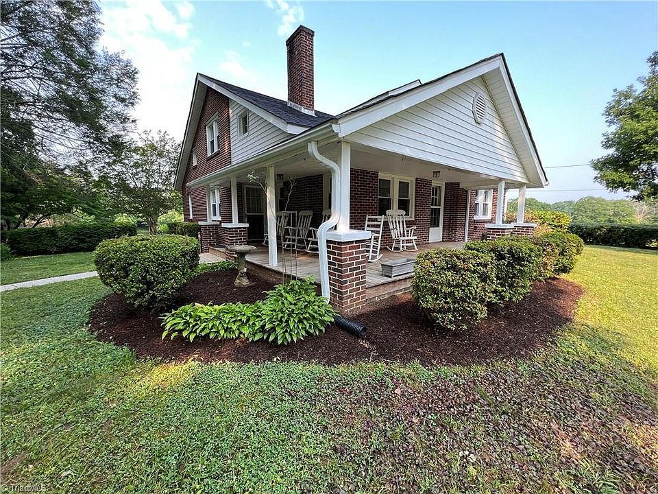 1st image of 553 Trinity Church Rd