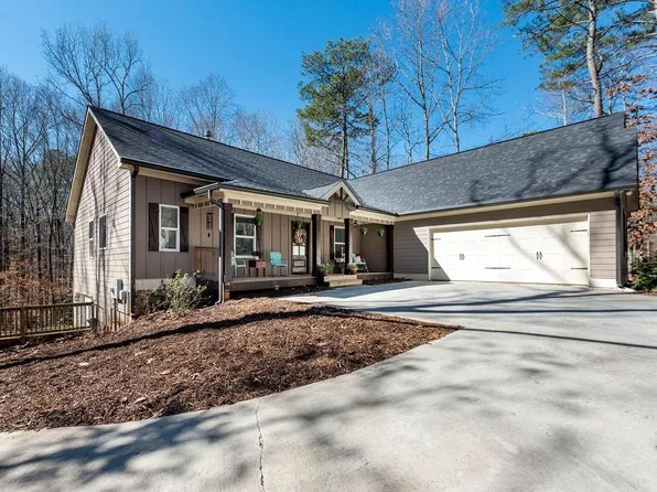 126 Kimberly Rd, Holly Springs, GA 30115