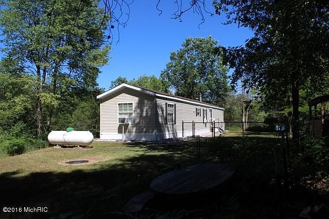 1st image of 2605 S 140th Ave