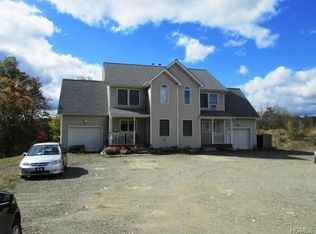 1141 Bruyn Tpke, Pine Bush, NY 12566