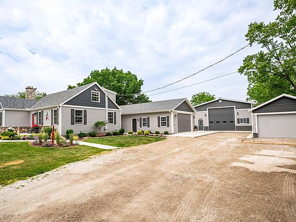 4th image of 2126 N Emmertsen ROAD