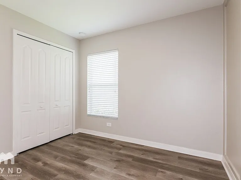 1212 Oak Pond St — Photo 12