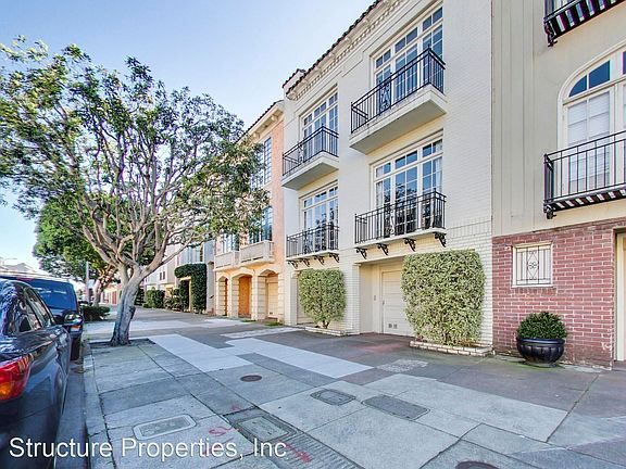 3rd image of 2361 Bay St #2363