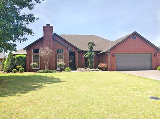 2901 Learly Ln, Altus, OK 73521