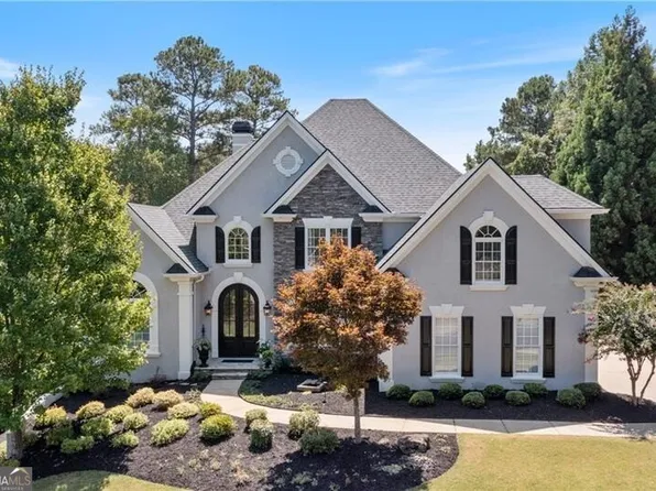 218 White Oak Dr, Canton, GA 30114