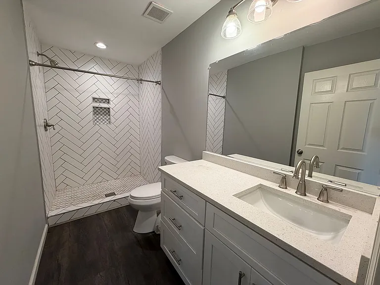 32 Lovers Ln NE — Photo 12