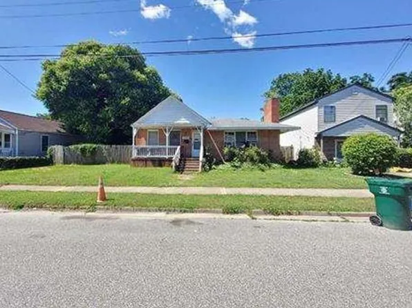 3009 Williams St, Newport News, VA 23607