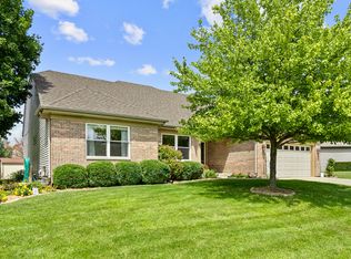 122 Brookhaven Ct, Sugar Grove, IL 60554