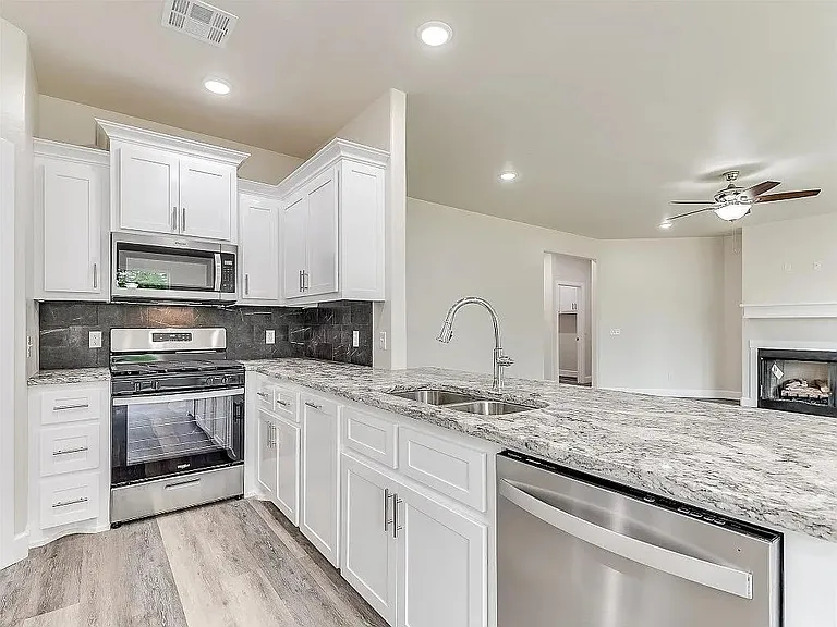 5712 Arthur Rd — Photo 10