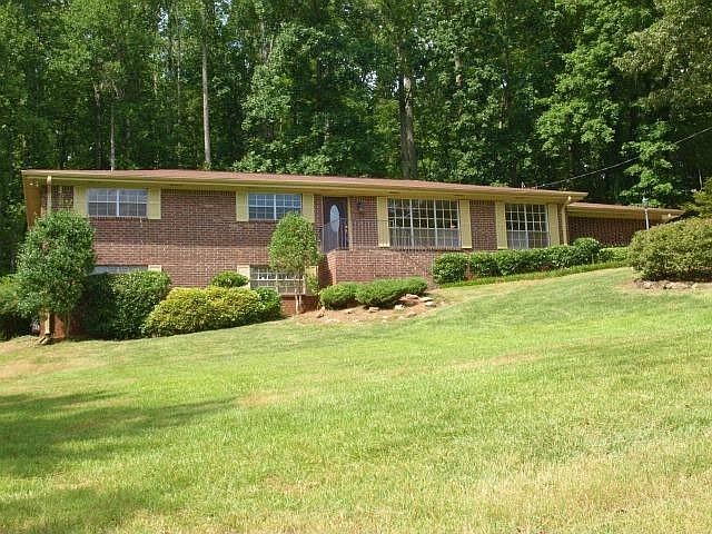 1st image of 3284 Crawford Cir