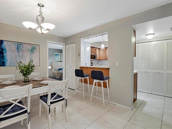3rd image of 13264 White Marsh Ln APT 23
