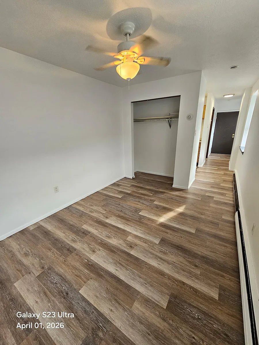 Photo 1 of 4 - 1812 S Braddock Ave #103 - Pittsburgh, PA Primary Photo - 1812 S Braddock Ave #103