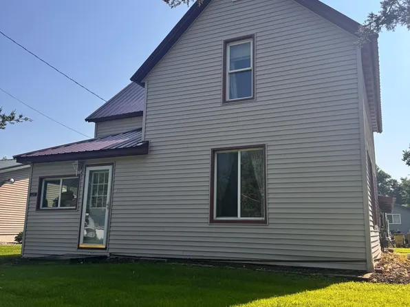 320 4th Ave SW, Long Prairie, MN 56347