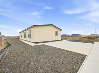 2681 E Edison Ave #32, Sunnyside, WA 98944