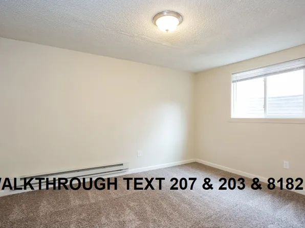 929 3rd St SE, Hickory, NC 28602