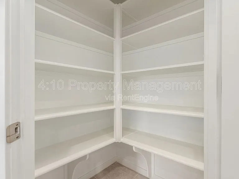 35395 W Catalan St — Photo 11
