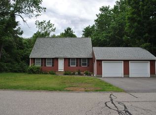 3 Cinnamon Ridge Rd, Somersworth, NH 03878