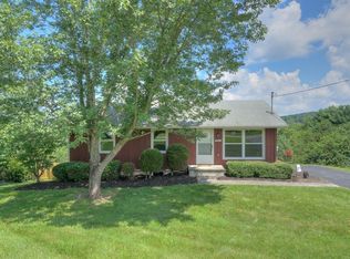 4017 Bains Chapel Rd, Radford, VA 24141