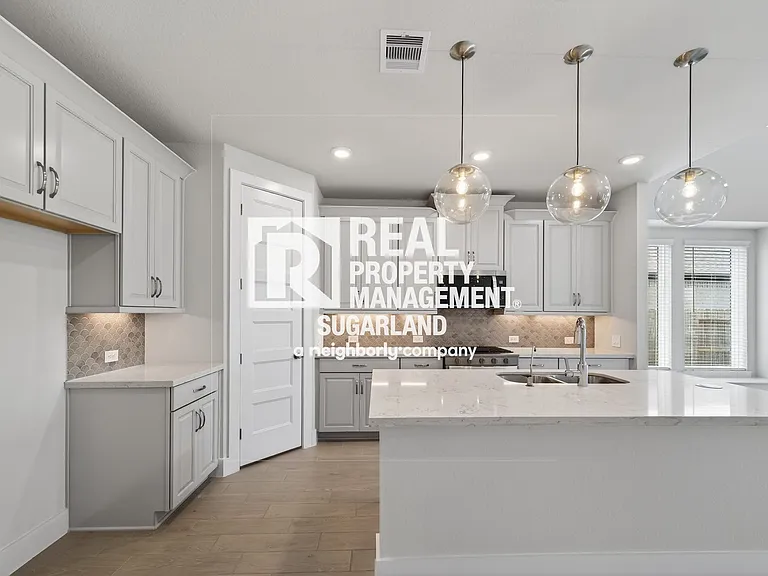 6822 Ivory Sedge Trl — Photo 3