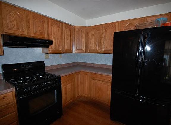 4th image of 1519 Mink St
