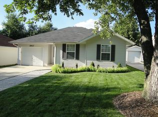 2927 W Page St, Springfield, MO 65802