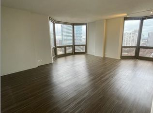 1122 N Dearborn St #0, Chicago, IL 60610