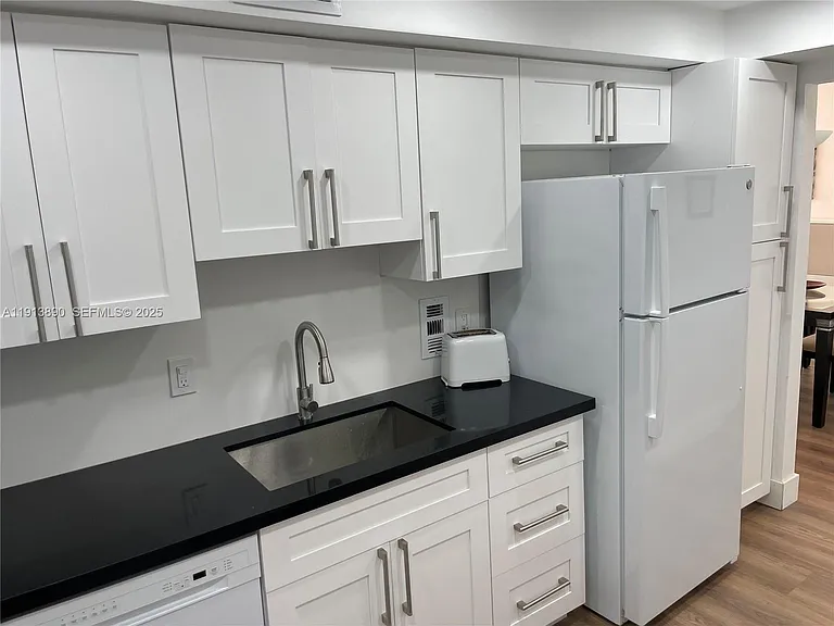 3801 S Ocean Dr #11T — Photo 10
