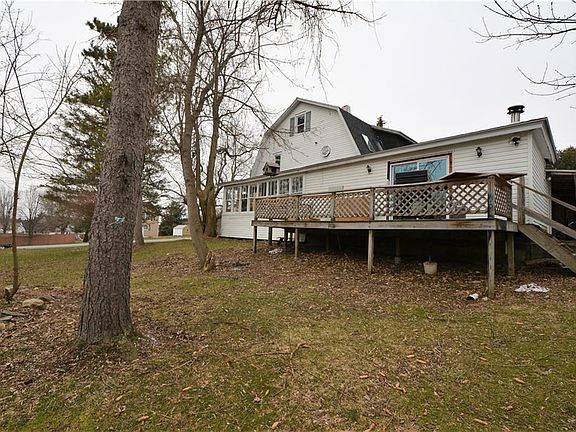 5th image of 200 Saint Lawrence Ave W