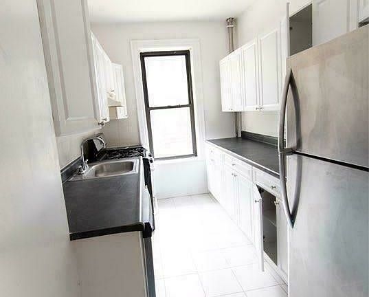 2nd image of 3149 29th St APT A6