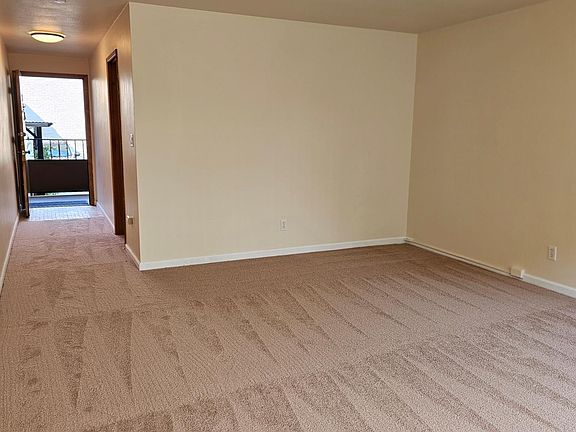 4th image of 500 Boylston Ave E APT 201