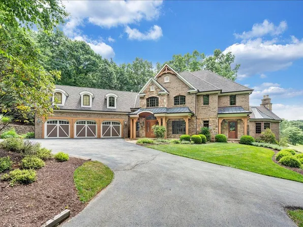 10250 Mill Creek Rd, Bent Mountain, VA 24059