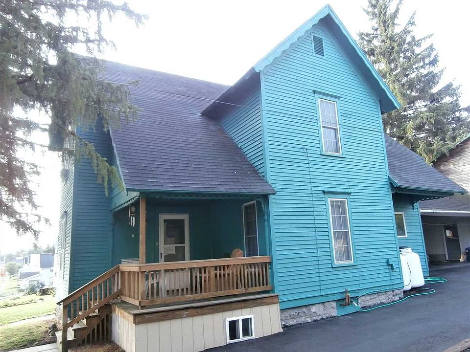 1st image of 20 Hailesboro St